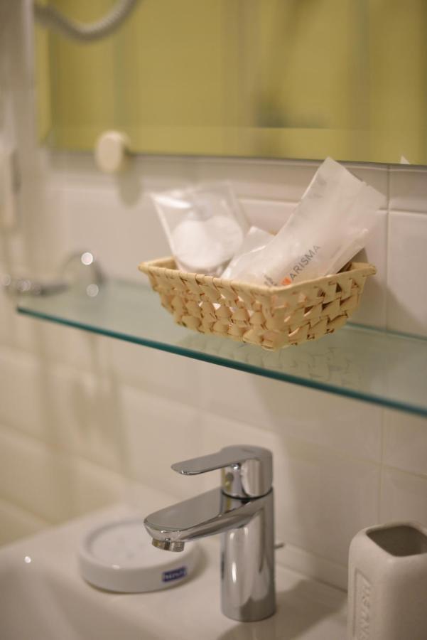 Just Sleep Bed and Breakfast Napoli Eksteriør billede